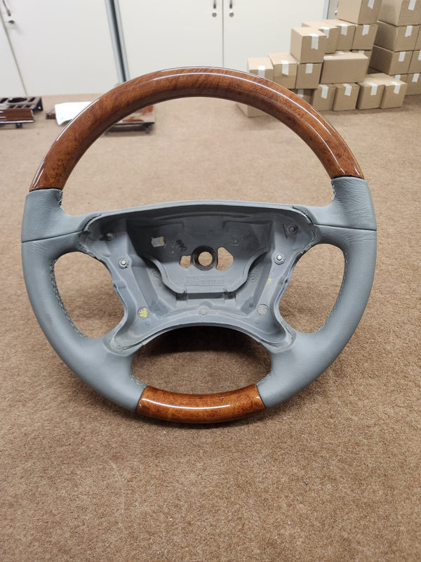 Oem NOS Mercedes R230 w209 W219 wood steering wheel light wood