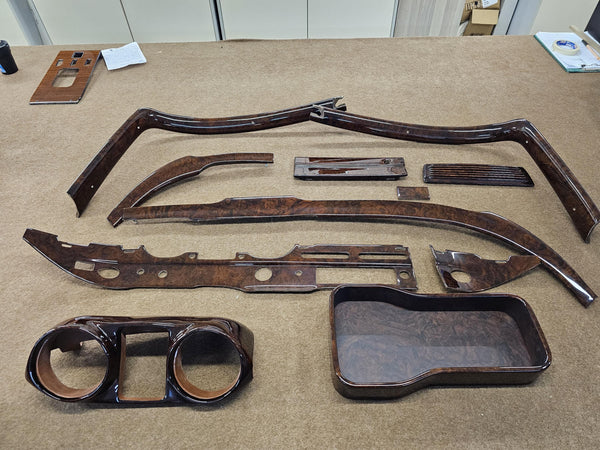 Mercedes w111 wood trim set early version